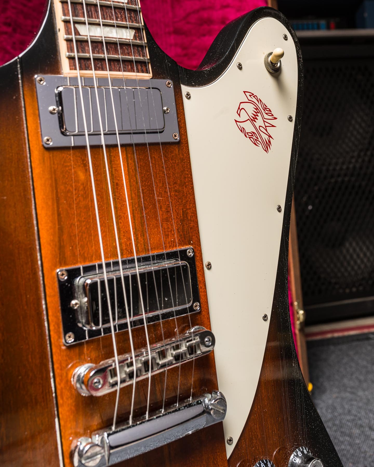 Pastillas y controles de la Gibson Firebird 120th Anniversary